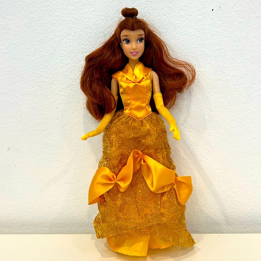 3 for $12🐣 Disney Store Beauty and the Beast Belle Doll